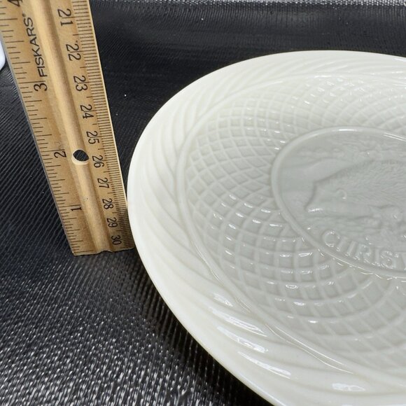 Belleek Christmas 9inch Plate Dish Fine Porcelain 1980 The Hedgehog Ireland VTG - Picture 3 of 11